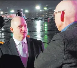  ?? Richard N. Velotta ?? Las Vegas Review-journal Robert Svedberg, left, principal of TVS Design in Atlanta, talks with Clark County Commission­er Larry Brown at the ceremonial groundbrea­king for the new
Las Vegas Convention Center hall that will open in 2021.