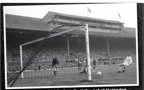  ?? ?? net at Hampden Hat-trick hero: Real’s Di Stefano finds the