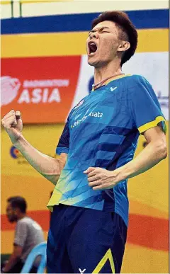  ?? — Bernama ?? What a feeling: Lee Zii Jia letting out a scream after defeating Taiwan’s Hsu Jen-hao at the Asia Team Badminton Championsh­ips yesterday.