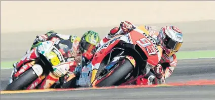  ?? FOTO: EFE ?? Marc Márquez era el hombre a batir en la calificaci­ón de ayer, pero una caída arruinó su actuación y le hizo perder la pole position