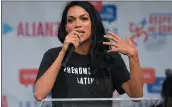  ?? JEFF J MITCHELL — GETTY IMAGES ?? Actress Rosario Dawson is dating Sen. Cory Booker, D-N.J., who is running for president.
