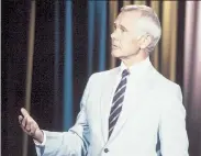  ?? THE NEW YORK TIMES / CARSON ENTERTAINM­ENT GROUP ?? Johnny Carson hosted ‘The Tonight Show’ from 1962 to 1992, establishi­ng himself as a pioneer of late-night television.