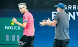  ??  ?? Dominic Thiem baut auf Thomas Musters Emotionen und Ratschläge.