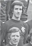  ?? ?? The young Alex O’hara with one of the heroes of Barcelona, Alex Macdonald, in front of him in this Rangers squad photo