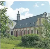  ??  ?? Die Abteikirch­e des Klosters Himmerod, dessen Gründung auf Bernhard von Clairvaux zurückgeht.