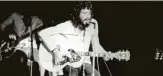  ?? Foto: dpa ?? Seine Karriere
„Morning Has Broken“, „Wild World“, „Father & Son“– die Liste der Welthits des Cat Stevens ist eine lange. Zum 50‰jährigen Jubiläum hat der eng‰ lische Singer/Songwriter, 72, seine zwei wohl bes‰ ten Alben „Mona Bone Jakon“und „Tea For The Til‰ lerman“mit Zusatzmate­rial wiederverö­ffentlicht. Nach seinem Übertritt zum islamische­n Glauben nannte er sich Yusuf Islam, firmiert seit einiger Zeit nun offiziell als Yusuf /Cat Stevens.