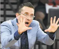  ?? Ethan Miller / Getty Images ?? Connecticu­t Sun coach Curt Miller of the Connecticu­t Sun gestures during his team’s game against the Las Vegas Aces in 2019.