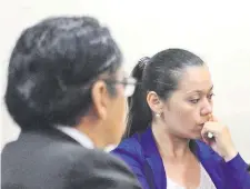  ??  ?? Gabriela Quintana cobraba dos sueldos: uno en la Cámara de Diputados y otro en Itaipú, con ayuda de Víctor Bogado (ANR).