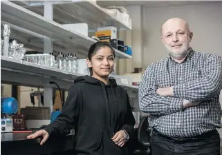  ?? CONCORDIA UNIVERSITY ?? PhD candidate Kamal Bawa (left) and Prof. Vladimir Titorenko (right) are researchin­g new ways of approachin­g cancer treatment and prevention.