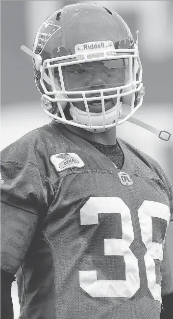  ?? BRYAN SCHLOSSER ?? Saskatchew­an Roughrider­s defensive end Eric Norwood is set to play his first game since Nov. 15, 2015. He’s confident his rebuilt knee will hold up well. “I’m still the same animal on the field,” he says.