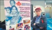  ?? HT PHOTO ?? Chandrasek­har Sankurathr­i at the MSMF stall during the recent Canadian Ophthalmol­ogical Society’s exhibition in Toronto.
