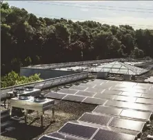  ??  ??  mètres carrés de panneaux solaires produisent  % de l’énergie électrique consommée par l’entreprise SAP Labs de Sophia Antipolis. (DR)