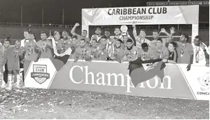  ??  ?? Ganador. Los integrante­s del equipo Cibao FC que clasificó para la Liga de Campeones de la CONCACAF.