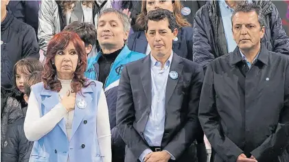  ?? MAXI FAILLA ?? Primeros planos. Cristina Kirchner, ayer, junto a Máximo Kirchner, Wado de Pedro y Sergio Massa.