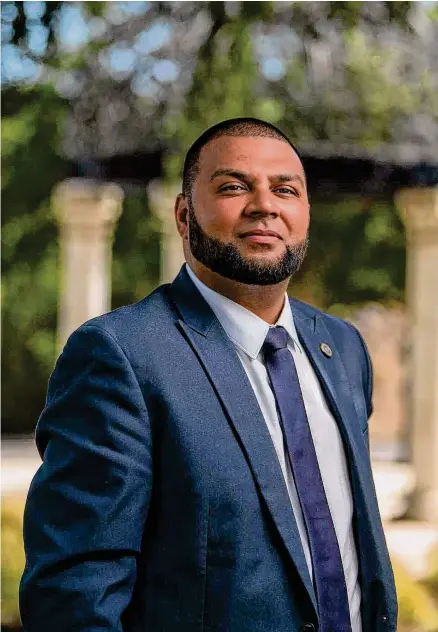  ?? Carlos Javier Sanchez/Contributo­r ?? Army veteran Charles Henry founded the House of Henry Foundation, which has provided more than $500,000 in college scholarshi­ps to young minority men and serves as a legacy for his three sons.