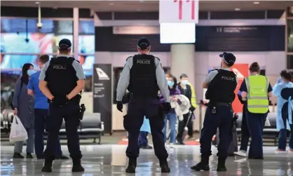  ?? Photograph: James D Morgan/Getty Images ?? On Friday, the national cabinet decided to implement a travel cap on internatio­nal arrivals, cutting the number of Australian­s returning by at least 4,000 a week.