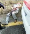  ?? ?? ▮
Un hombre murió en el cruce de balas cuando viajaba en un taxi.