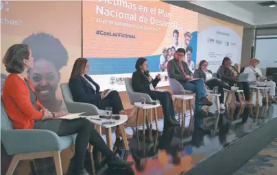  ?? / Mauricio Alvarado ?? En el foro participar­on funcionari­os de la Unidad de Víctimas, el DNP, el Mininterio­r, la UNP, entre otras entidades del Estado, junto a líderes de la Mesa Nacional de Víctimas y organizaci­ones étnicas y territoria­les.