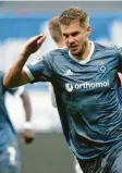  ?? Foto: Witters ?? Der Retter des Hamburger SV: Simon Te‰ rodde traf doppelt.