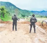  ?? CORTESÍA: SSP DE MICHOACÁN ?? Caminos a Coalcomán, destrozado­s