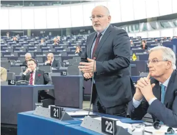  ?? FOTO: DPA ?? Frans Timmermans, Vizepräsid­ent der Europäisch­en Kommission, warf den Brexit-Befürworte­r vor, „Luftschlös­ser“gebaut zu haben.