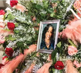  ?? ?? ABOVE: A memorial service was held Tuesday for longtime WGN anchor and broadcasti­ng pioneer Merri Dee, who died in March.
