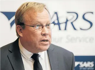  ?? Bloomberg ?? Incapacity: Mark Kingon, acting commission­er of SARS, says service delivery will suffer if staff levels are not rectified. The revenue service’s staff complement has been reduced from 14,000 to 12,600. /