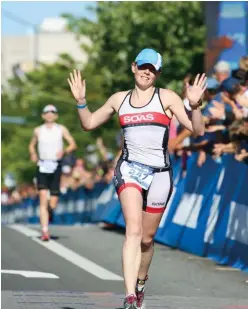  ??  ?? LEFT
Susie Ernsting races at Ironman Coeur d’Alene in 2012