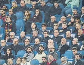  ?? FOTO: PERE PUNTÍ ?? Los directivos y ejecutivos del Barça pasaron un mal rato en el Olímpico