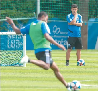  ??  ?? Wilmer Cabrera (photo) est le nouvel entraîneur de l’Impact à la suite du congédieme­nt de Rémi Garde plus tôt cette semaine. - La Presse canadienne