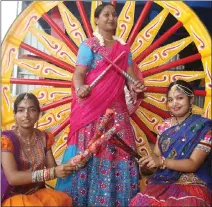  ?? PICTURE: BONGANI MBATHA ?? Preparing for the Dandiya Dance-off are, from left, Syamalika Pillai, Devaki Radhika dasi and Rasa-Keli Sowamber.