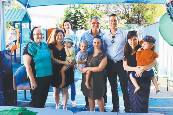  ?? LAST OF ITS KIND: Kay McGovern, Sasha Mullins holding son Gabriel, Fiona Moriarty, Cr Les Walker, Vanessa Cooper holding son Abel, Cr Kurt Rehbein and Toni Irish holding son Nate at the Riverview Play Centre. ??