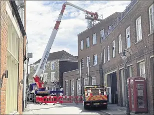  ??  ?? Work underway in Stour Street to upgrade the mobile mast