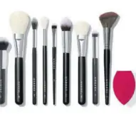  ??  ?? Morphe Babe Faves brush set