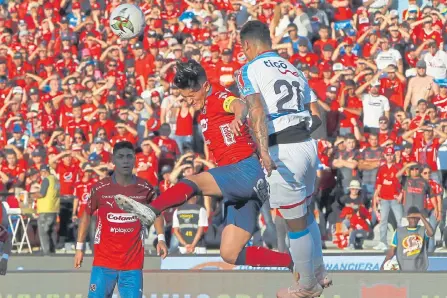  ?? JAIVER NIETO/ARCHIVO ADN ?? Octavio Zambrano estaría evaluando cinco opciones para sustituir la salida del goleador Germán Ezequiel Cano, confirmada el jueves.