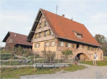  ?? ARCHIVFOTO: GABRIELE HOFFMANN ?? Das Bauernhaus­museum Allgäu-Oberschwab­en in Wolfegg feiert dieses Jahr sein 40-jähriges Bestehen. Die wichtigste Aufgabe ist jetzt, ein Jubiläumsp­rogramm dafür auf die Beine zu stellen.