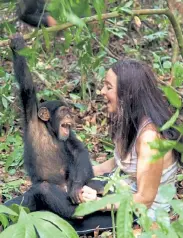  ?? Tuppence Stone, proovided by BBD America ?? It’s an emotional moment for Max and Jenny as the chimps return to the forest for the first time since being taken from the wild.