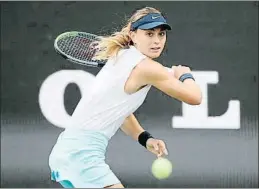  ?? MATTHEW STOCKMAN / AFP ?? Paula Badosa, durante su encuentro ante Ashleigh Barty