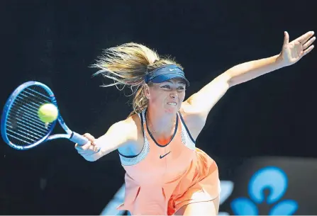  ?? EFE ?? Sharapova adaptó su juego a la tierra batida de Roland Garros, torneo que lograría en 2012 y 2014, el último gran éxito de su carrera.