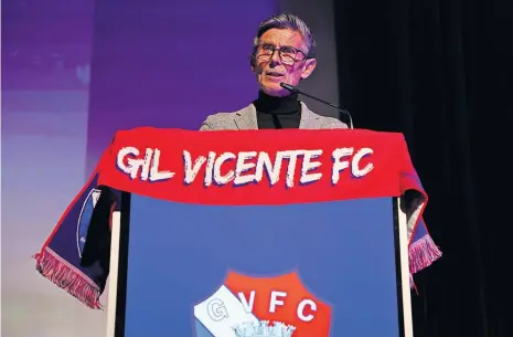  ?? ?? Avelino Dias da Silva sucede ao irmão, Francisco Dias da Silva, na presidênci­a do Gil Vicente