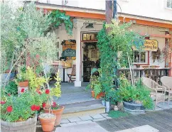  ?? VISIT TEMECULA VALLEY ?? The Temecula Olive Oil Co. is a handsome shop in Old Town Temecula, a compact, walkable area with great food and shopping options.