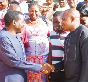  ??  ?? Gov. Simon Lalong of Plateau Plateau (left) and the Chairman of Nigeria Labour Congress (NLC), Plateau State Chapter (right), Comrade Jibrin Banchir, during the visit of the NLC Plateau State Chapter’s leadership to the governor in Jos yesterday