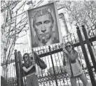  ?? PABLO MARTINEZ MONSIVAIS/AP ?? Protesters outside the Russian ambassador’s residence in Washington in 2017.