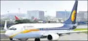  ?? MINT ?? Higher fuel costs, subdued yields and an unrealized foreign currency loss hurt Jet Airways in the June quarter