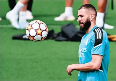  ?? FOTO: AFP ?? El delantero del Real Madrid, Karim Benzema, está enfocado en ganar la Champions este sábado.