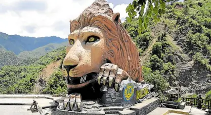  ?? —EV ESPIRITU ?? WAY AHEAD The Lion’s Head is the most memorable landmark of the century-old Kennon Road, which has been plagued by fragile rock walls that have worn out due to human activity.