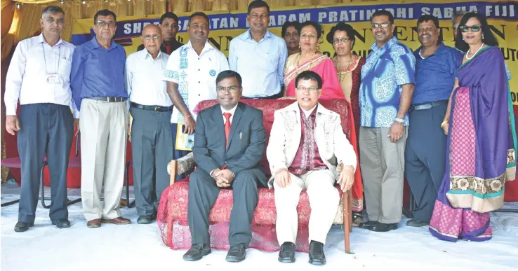  ?? Photo: Waisea Nasokia ?? Indian High Commission­er Vishvas Sapkal and Shree Sanatan Dharm Pratinidhi Sabha Fiji president Sarju Prasad with officials and stakeholde­rs at Korovuto College in Nadi on June 30, 2017.