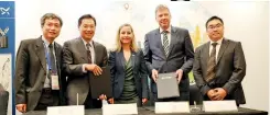  ??  ?? From left: PUB Chief Executive Ng Joo Hee, PUB Assistant Chief Executive Harry Seah, Danish Ambassador Dorte Bech Vizard, Grundfos Regional Managing Director Kim Jensen and Grundfos Head of Innovation Hub Gao Xin