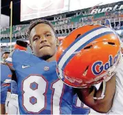  ?? [AP PHOTO] ?? Florida receiver Antonio Callaway, shown here in 2015, pleaded no contest to misdemeano­r possession of drug parapherna­lia.