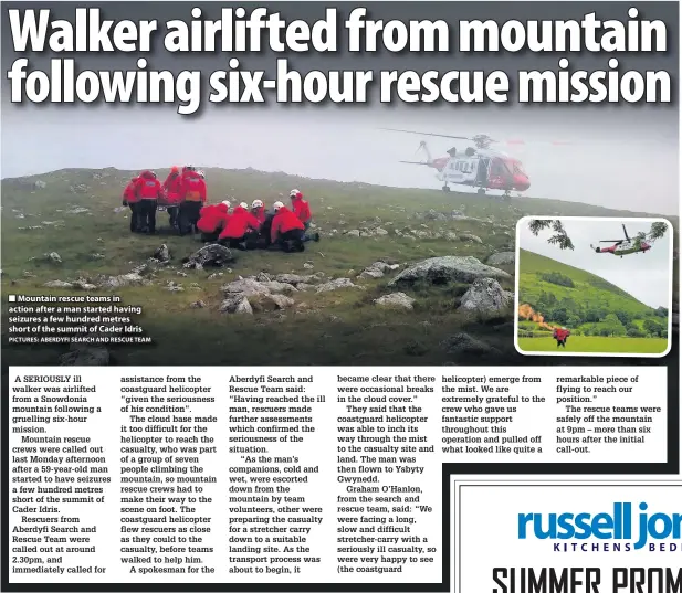  ?? PICTURES: ABERDYFI SEARCH AND RESCUE TEAM ?? ■ Mountain rescue teams in action after a man started having seizures a few hundred metres short of the summit of Cader Idris